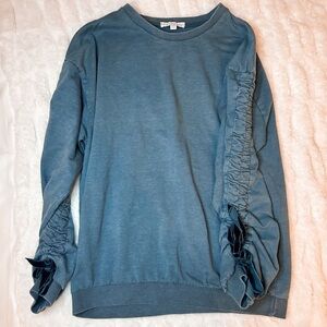 Urban Outfitters Blue Bow Crew Neck Sweater Size S